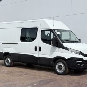 2019 Iveco Daily 35S14 2.3 L2H2 Dubbele Cabine 7 Stoelen Ai